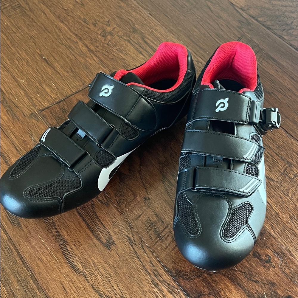 Peloton Men’s US Size 11 Cycling Shoes in Excellent Condition with Cleats